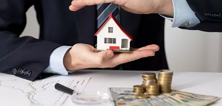 Who Do We Buy Houses From in Nashville, TN?